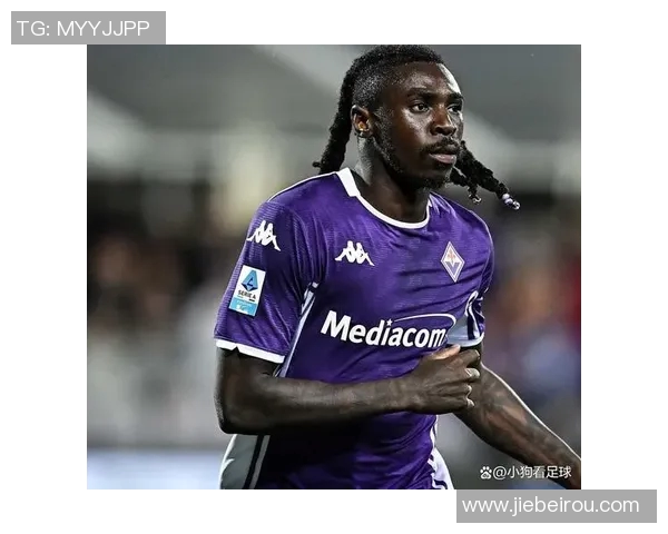 足球明星的坏习惯揭秘:他们在场外的生活与挑战